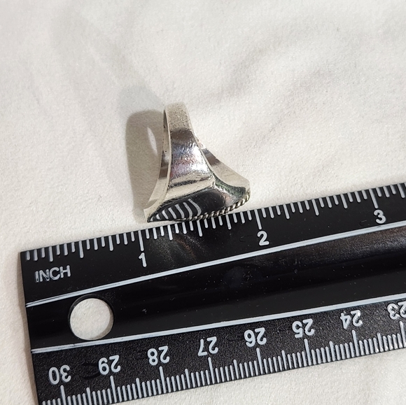 Genuine Vintage Sterling Silver "Twisted Abstract Wave" Solid Ring (Size 7.75) - Picture 10 of 12